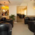 Oasis Rise Hotel Apartments